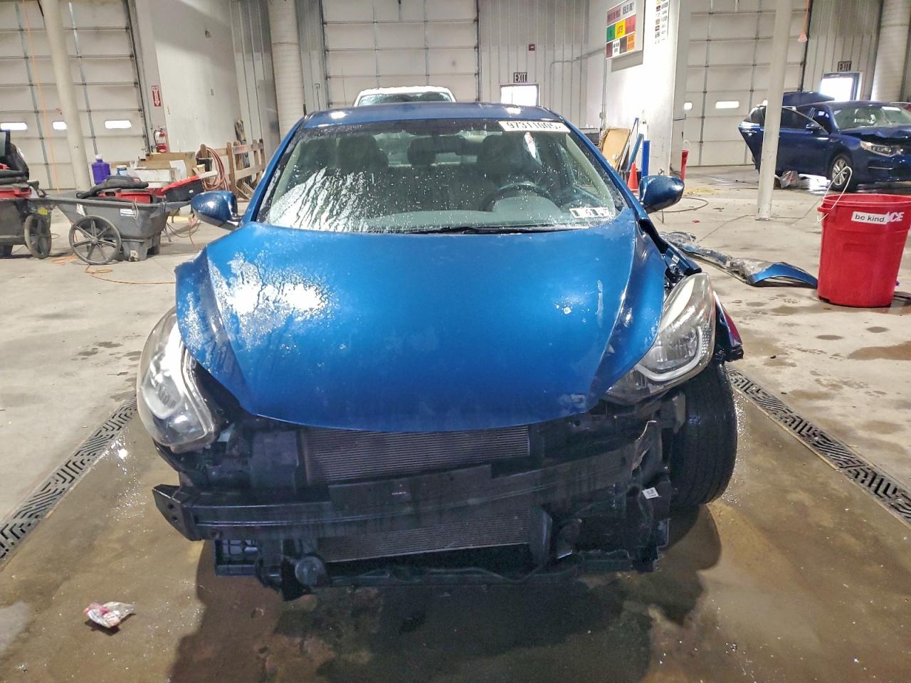 2014 HYUNDAI ELANTRA SE photo 5