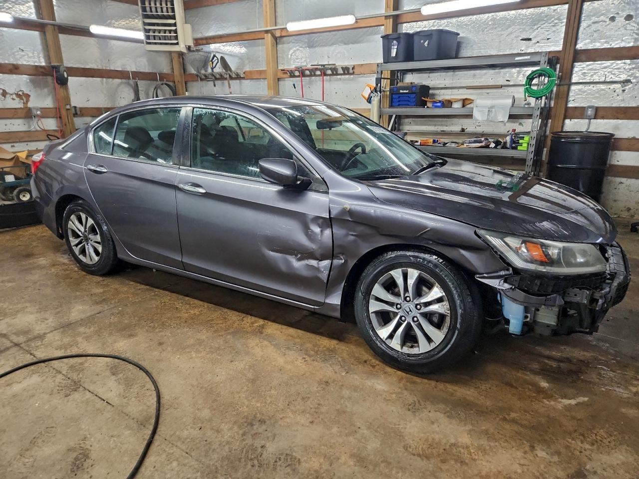 2015 HONDA ACCORD LX photo 4