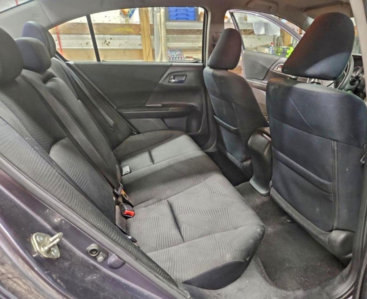 2015 HONDA ACCORD LX photo 10