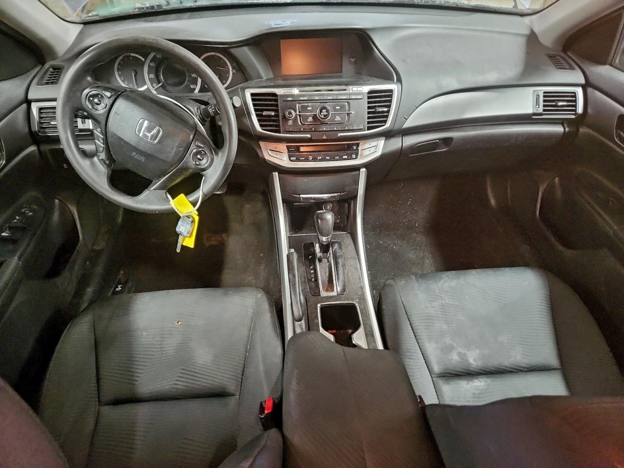 2015 HONDA ACCORD LX photo 8