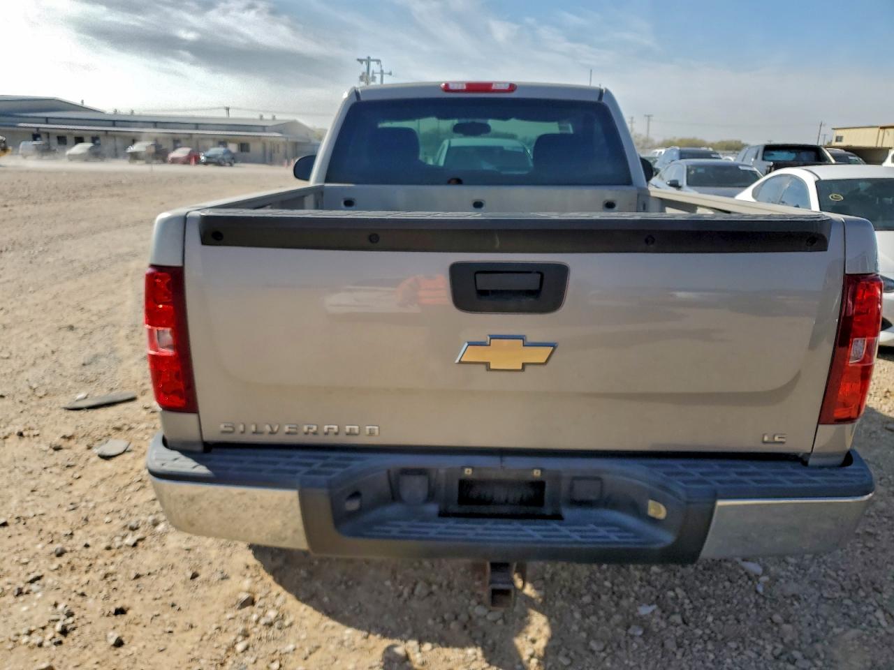 2009 CHEVROLET SILVERADO K1500 photo 6