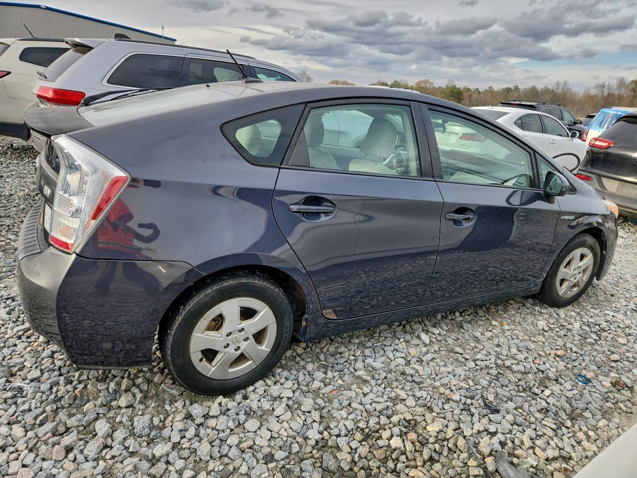 2010 TOYOTA PRIUS photo 5