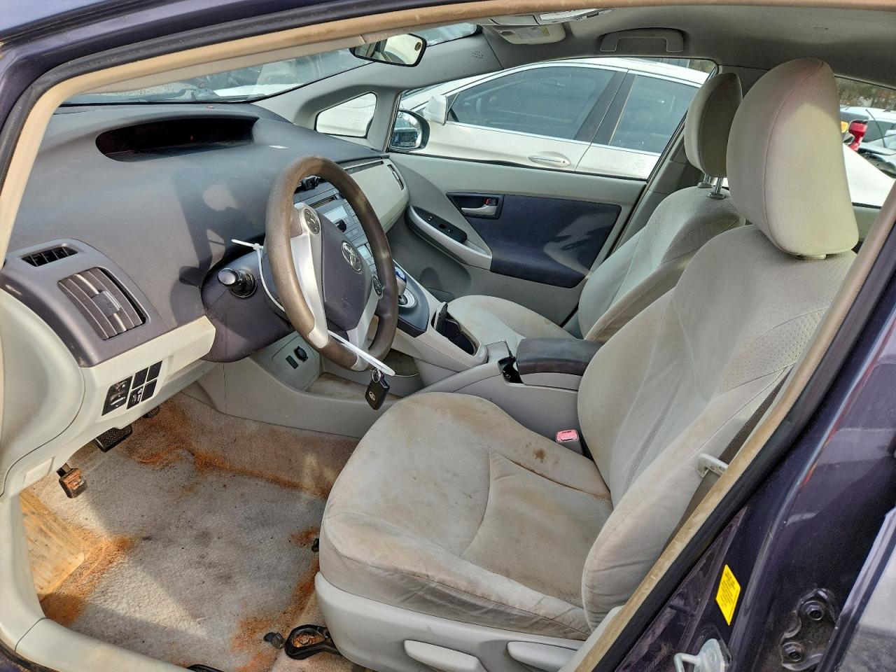 2010 TOYOTA PRIUS photo 13