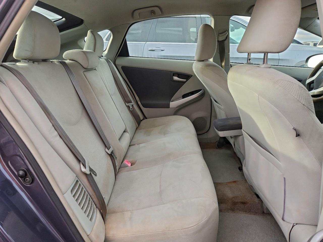 2010 TOYOTA PRIUS photo 19
