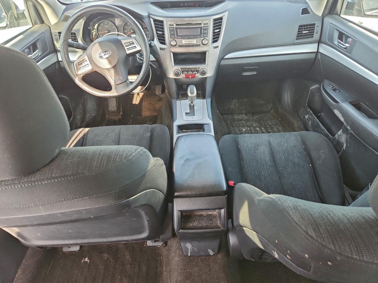 2014 SUBARU OUTBACK 2.5I photo 8