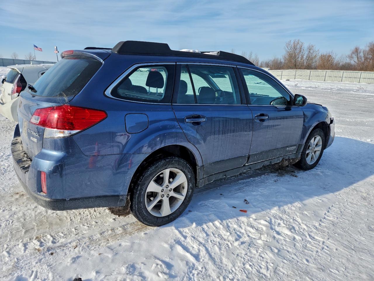 2014 SUBARU OUTBACK 2.5I photo 3