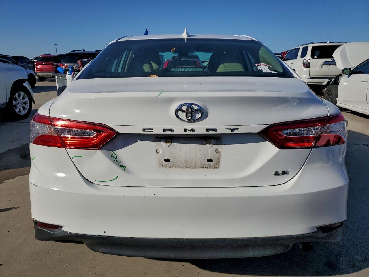 2019 TOYOTA CAMRY L photo 6