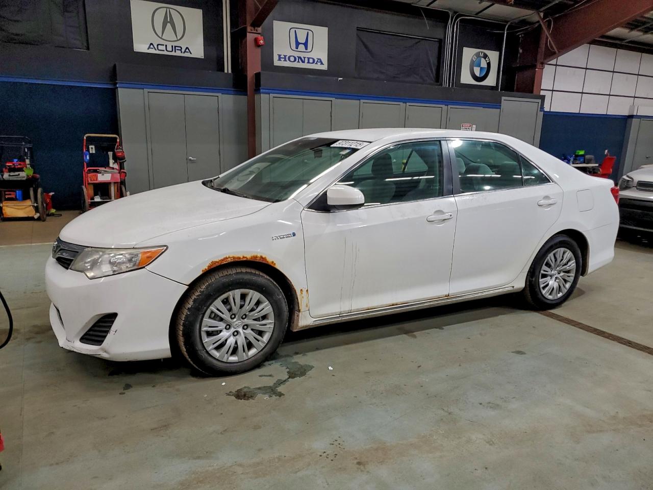 2013 TOYOTA CAMRY