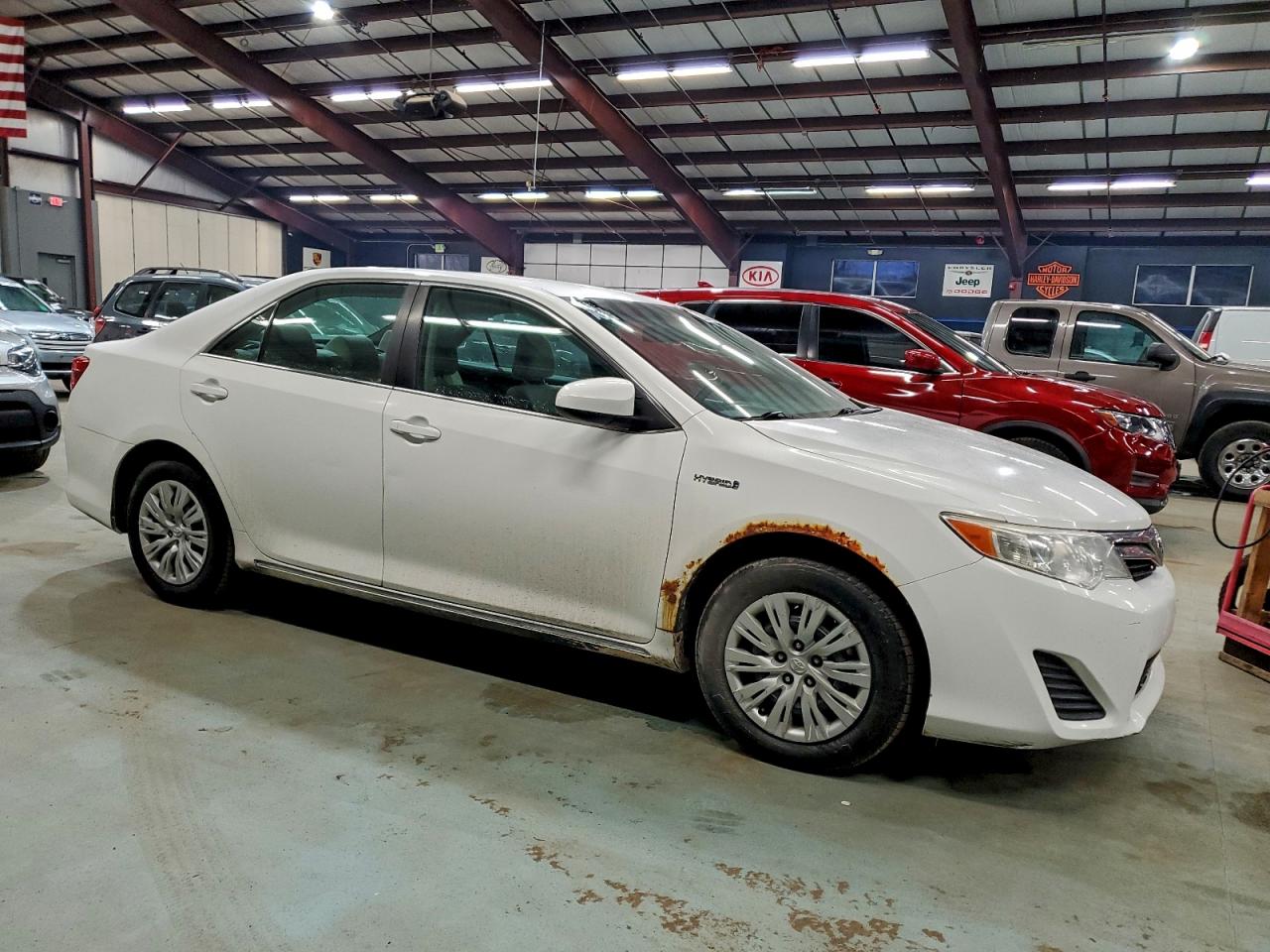 2013 TOYOTA CAMRY HYBRID photo 4