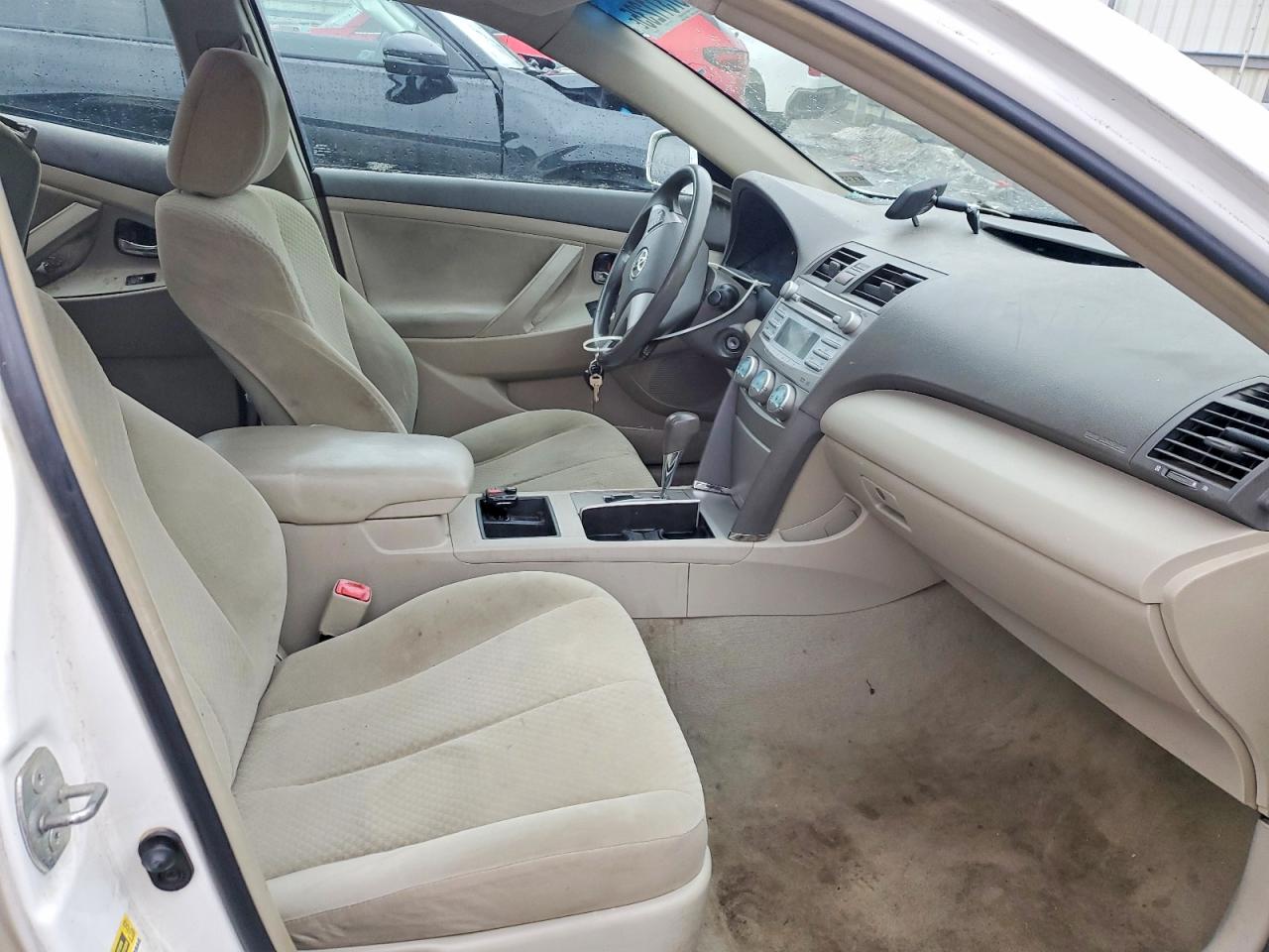 2009 TOYOTA CAMRY BASE photo 19