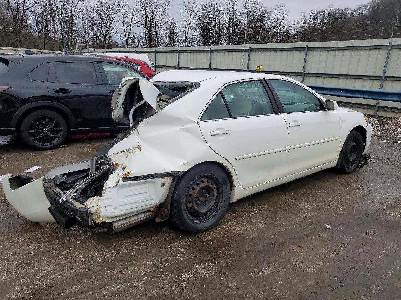2009 TOYOTA CAMRY BASE photo 7