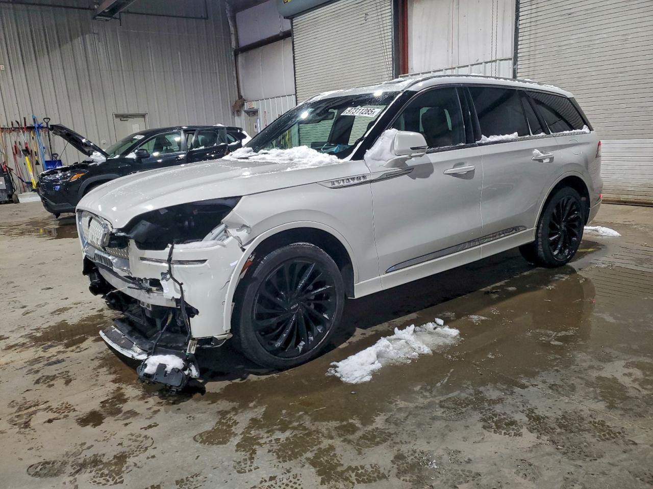 2021 LINCOLN AVIATOR