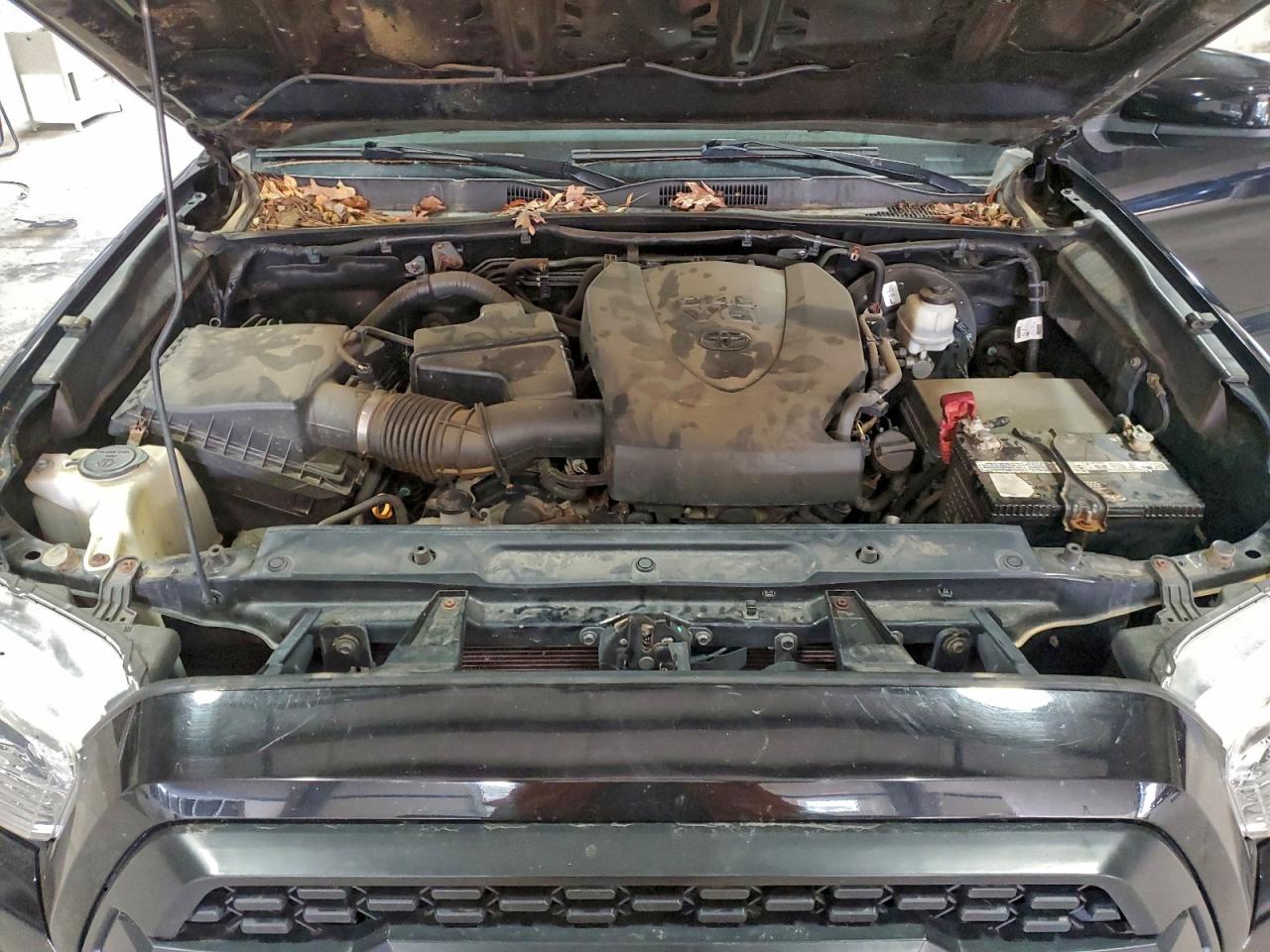 2017 TOYOTA TACOMA DOUBLE CAB photo 31