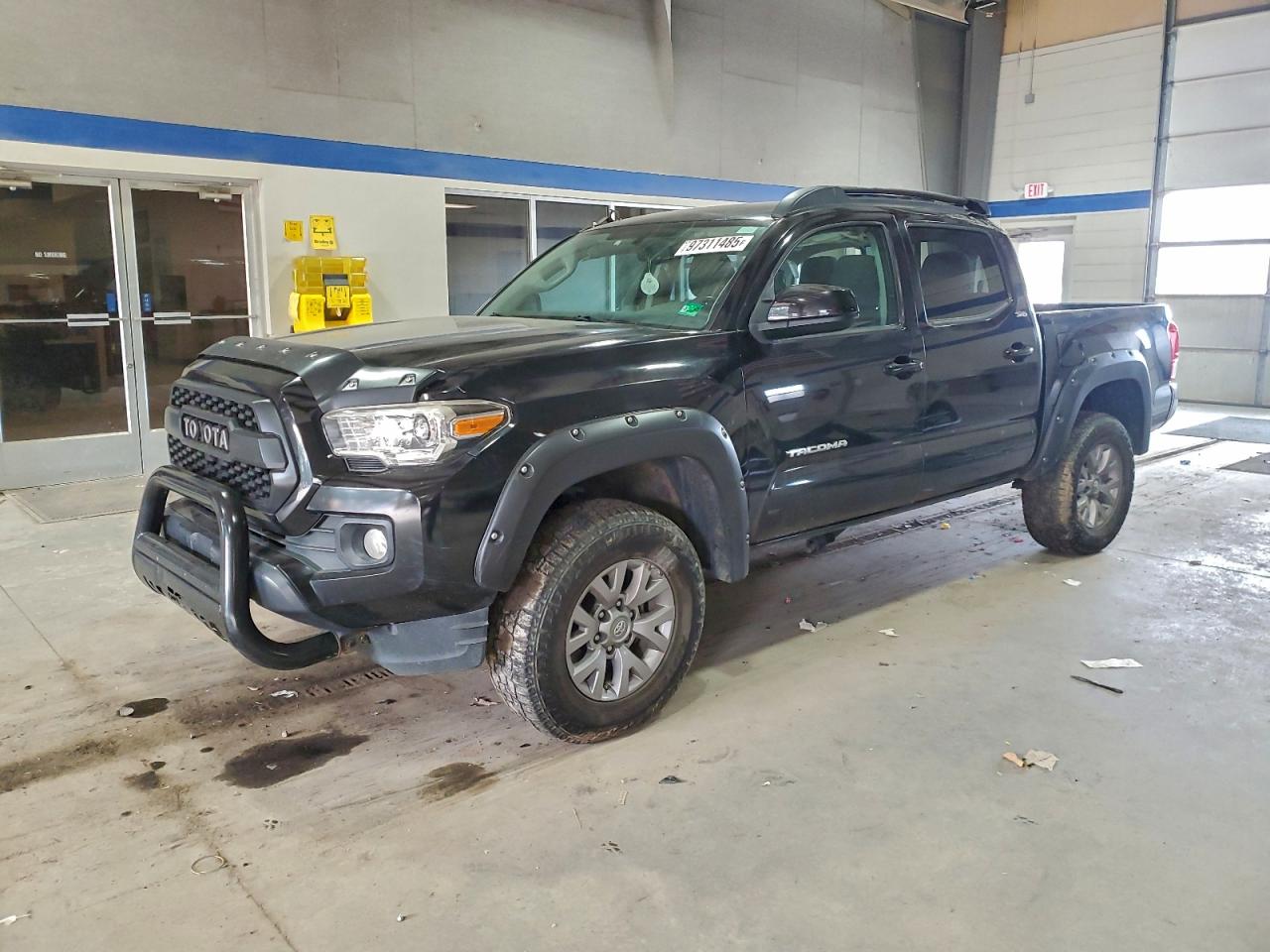 2017 TOYOTA TACOMA