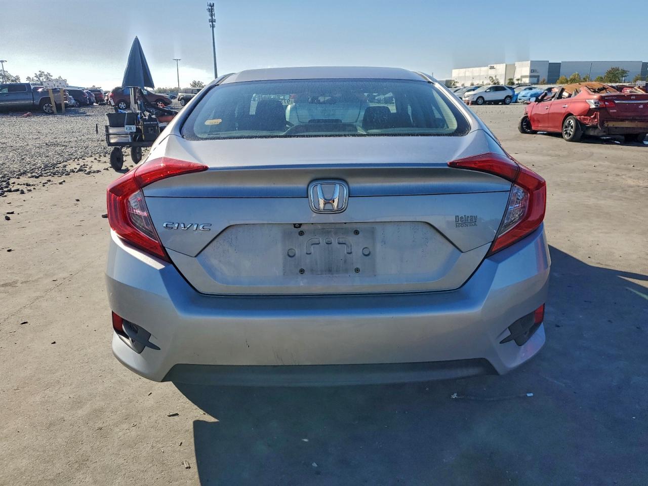 2017 HONDA CIVIC LX photo 11