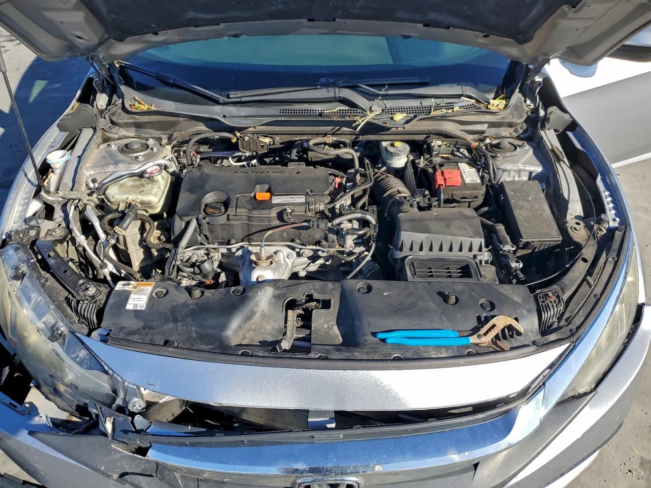 2017 HONDA CIVIC LX photo 21