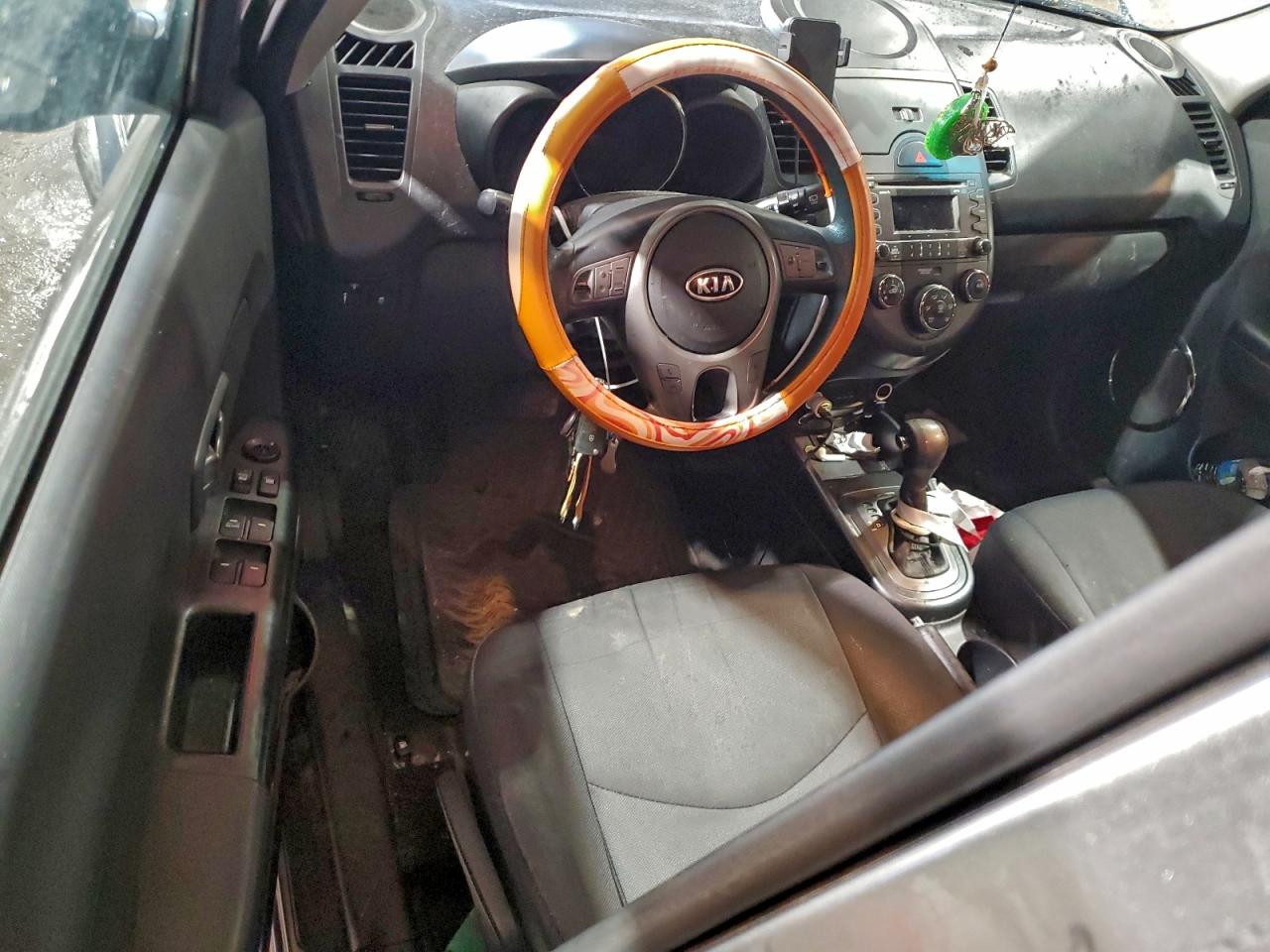 2011 KIA SOUL + photo 15