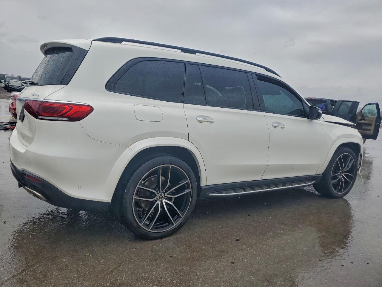 2021 MERCEDES-BENZ GLS 580 4MATIC photo 5