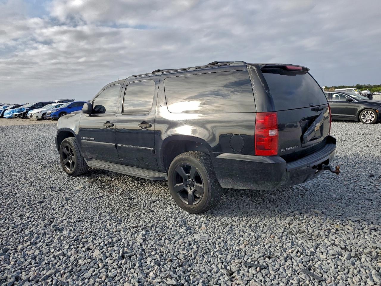 2009 CHEVROLET SUBURBAN C1500 LT photo 2