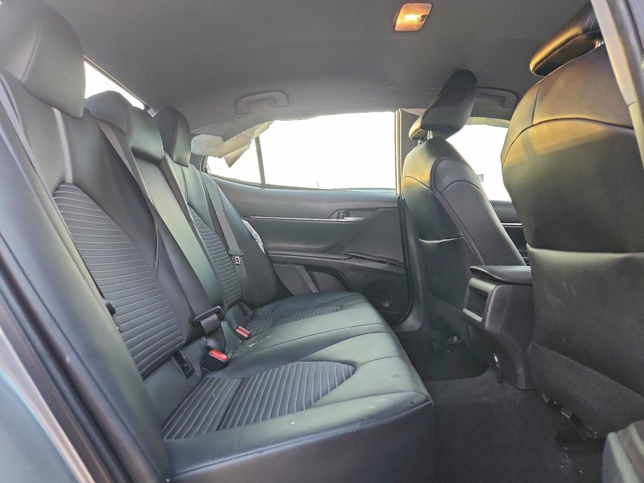 2022 TOYOTA CAMRY SE photo 19