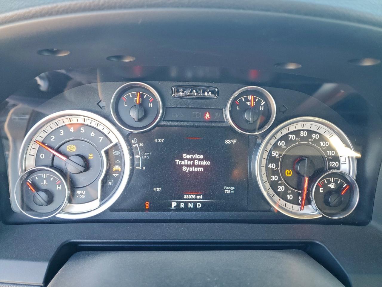 2014 RAM 1500 LARAMIE photo 9