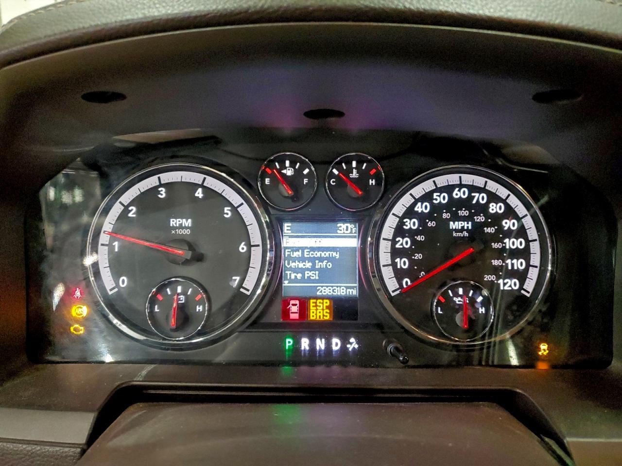 2010 DODGE RAM 1500 photo 9