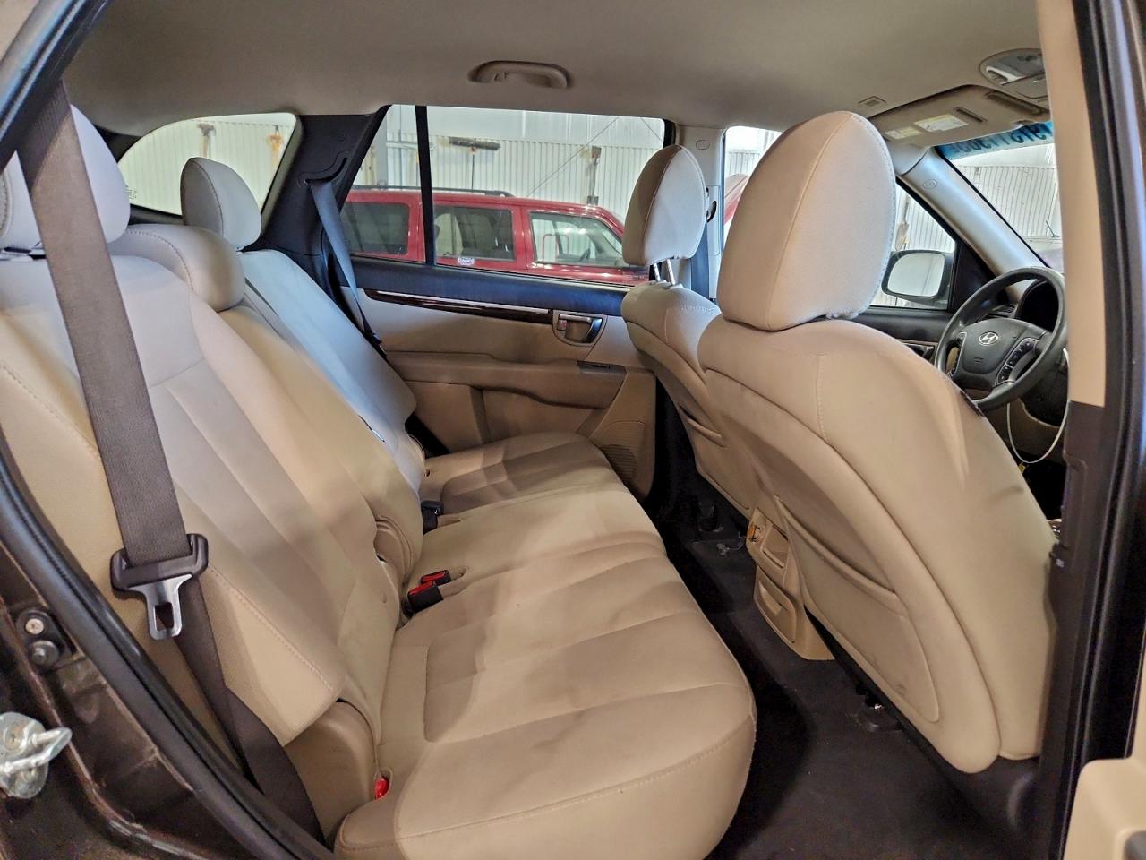 2011 HYUNDAI SANTA FE GLS photo 21