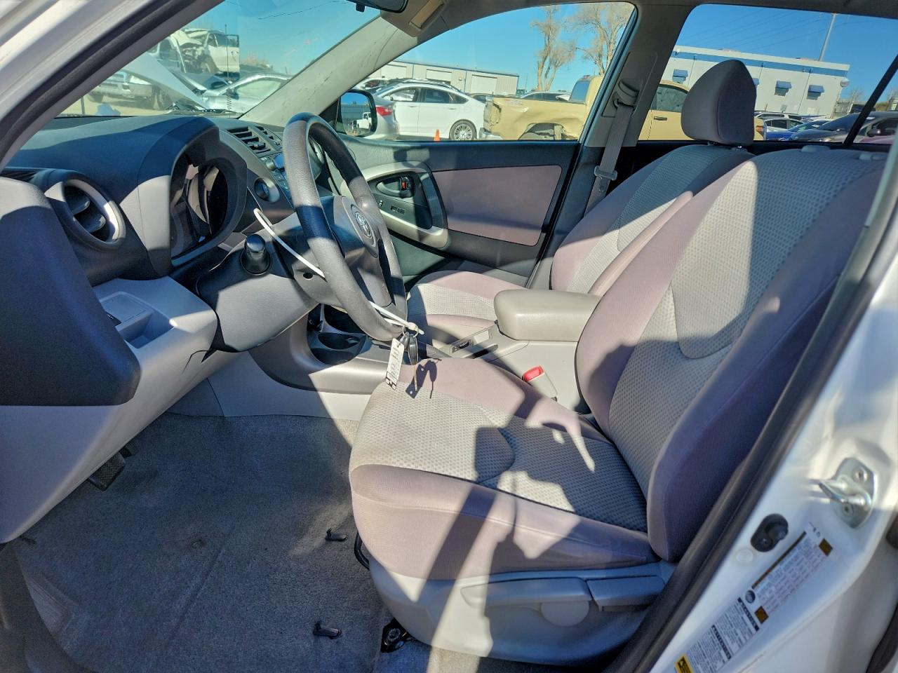 2008 TOYOTA RAV4 photo 13