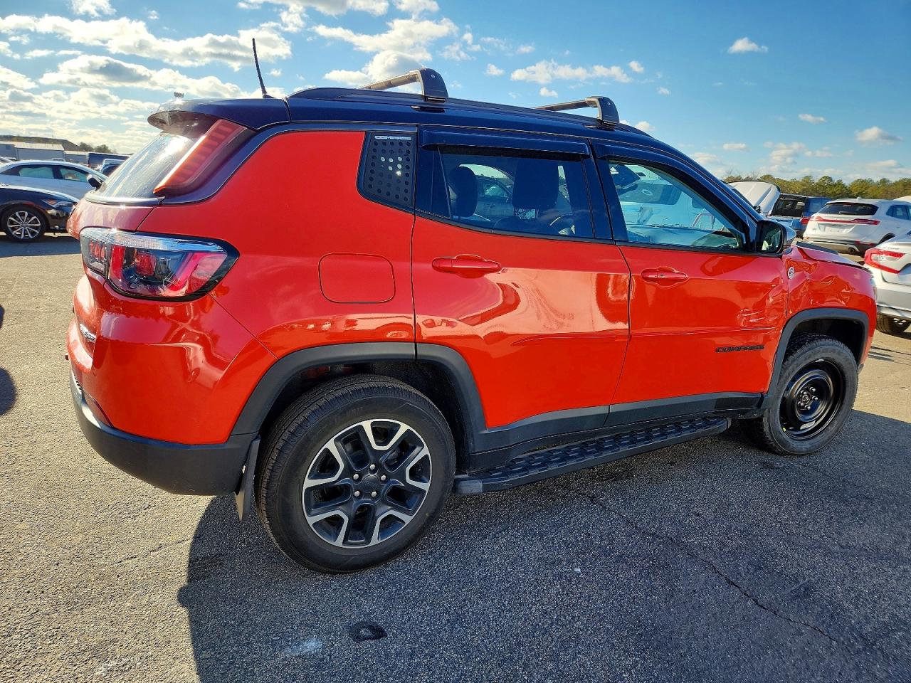 2019 JEEP COMPASS TRAILHAWK photo 7