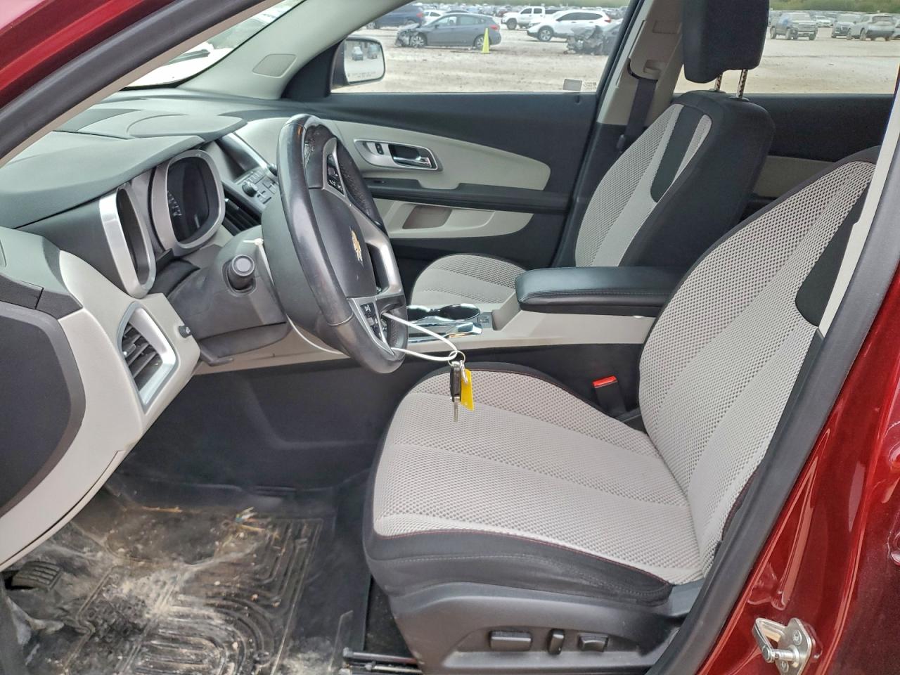 2017 CHEVROLET EQUINOX LT photo 13