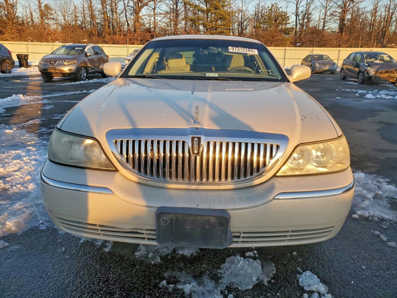 2007 LINCOLN TOWN CAR SIGNATURE photo 5