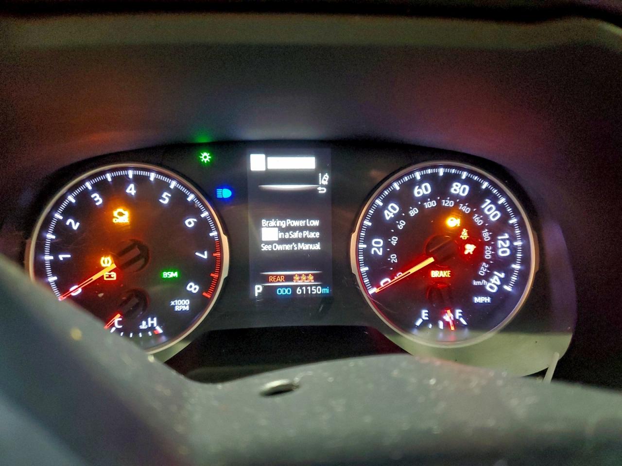 2019 TOYOTA RAV4 XLE photo 17