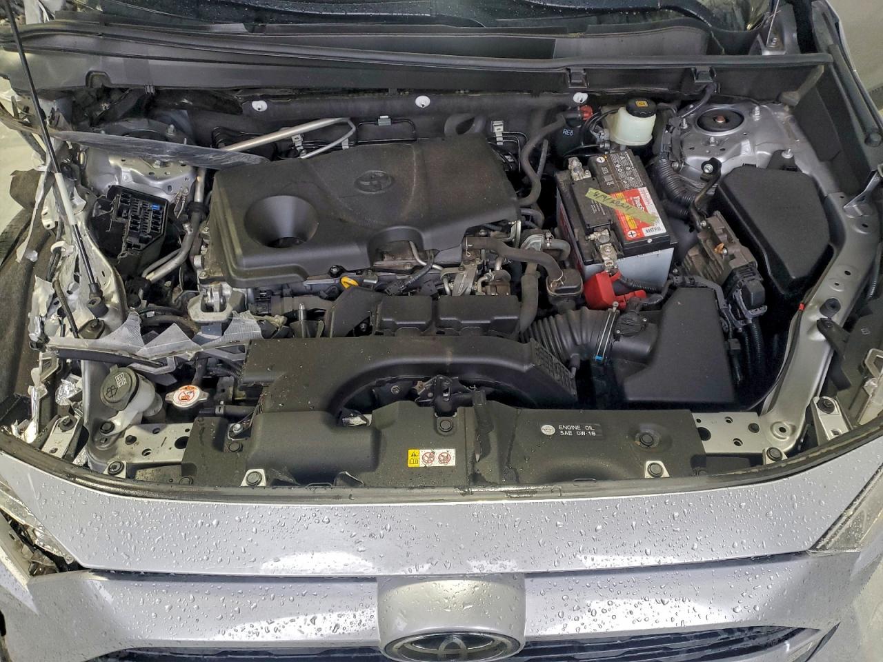 2019 TOYOTA RAV4 XLE photo 21