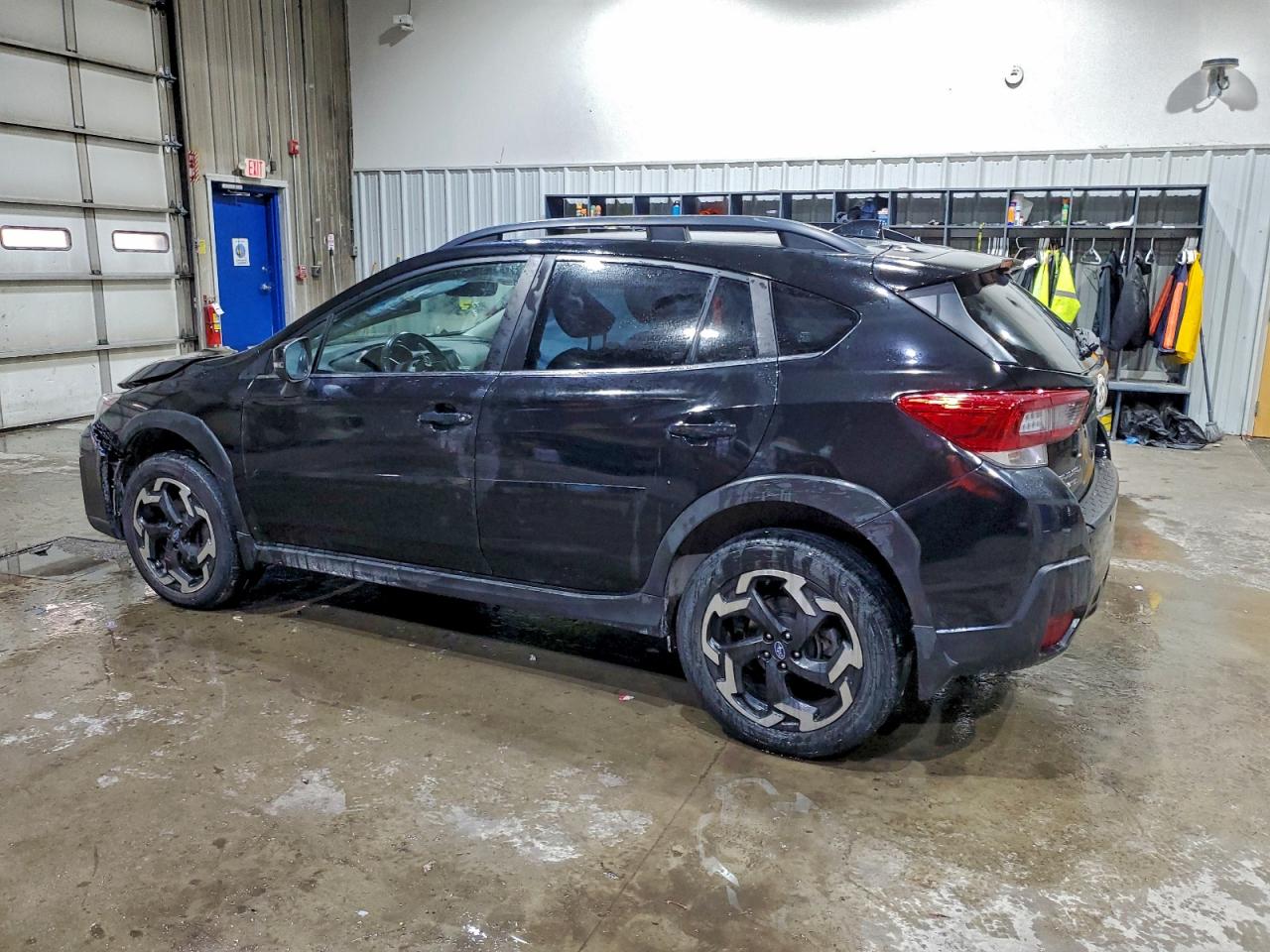 2021 SUBARU CROSSTREK LIMITED photo 2