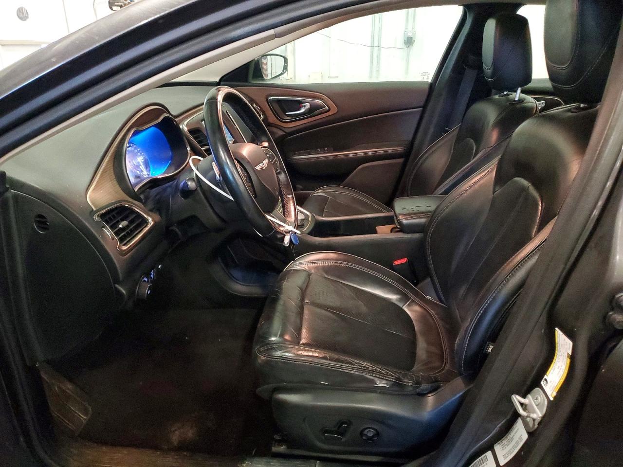 2015 CHRYSLER 200 C photo 13
