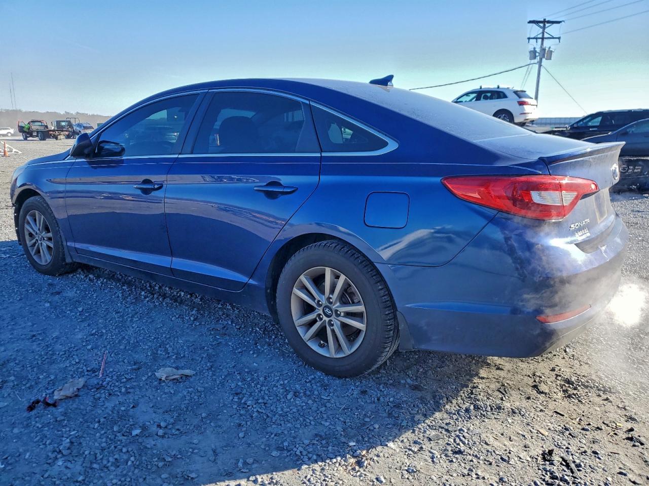 2015 HYUNDAI SONATA SE photo 5