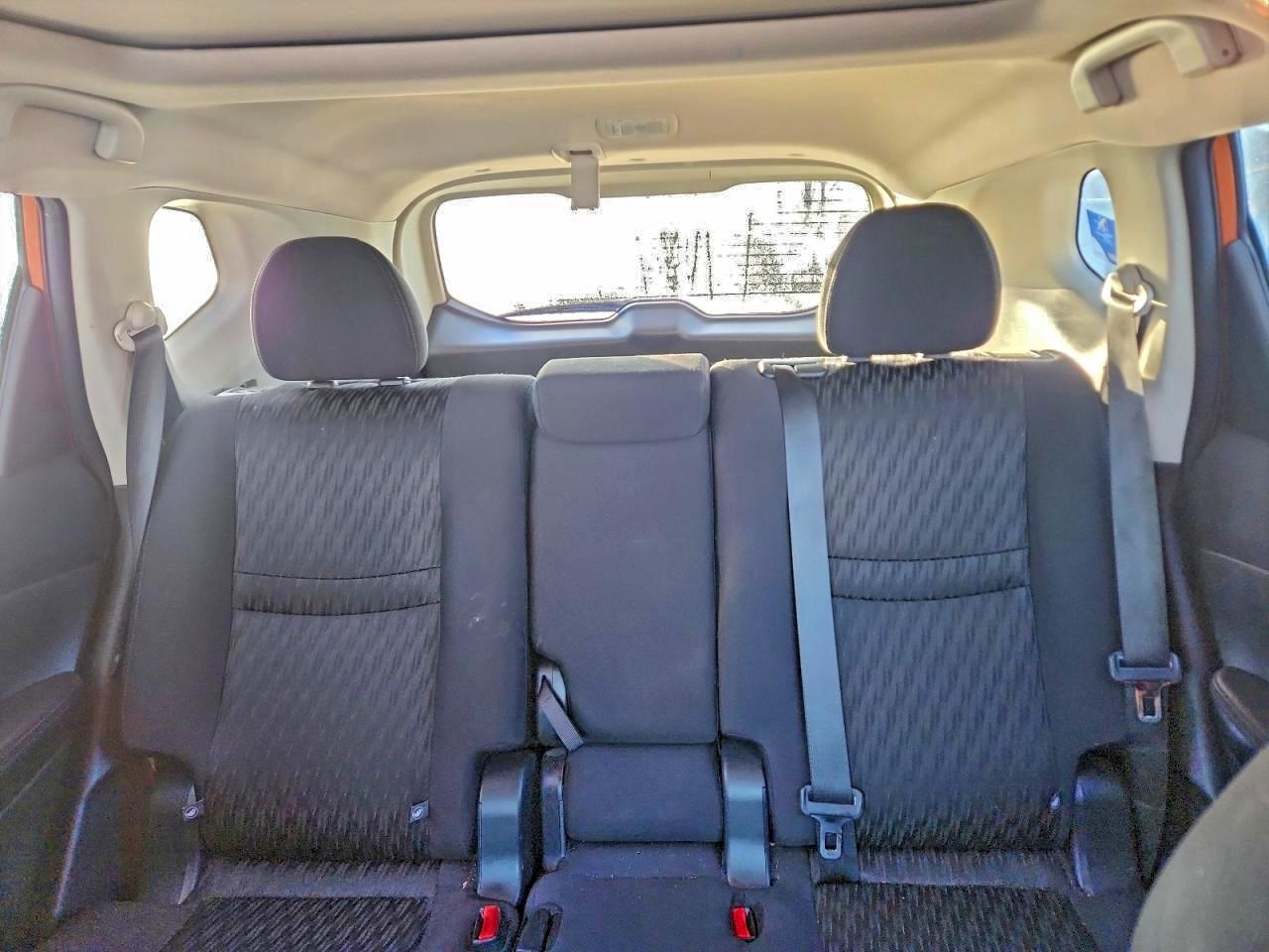 2018 NISSAN ROGUE S photo 19