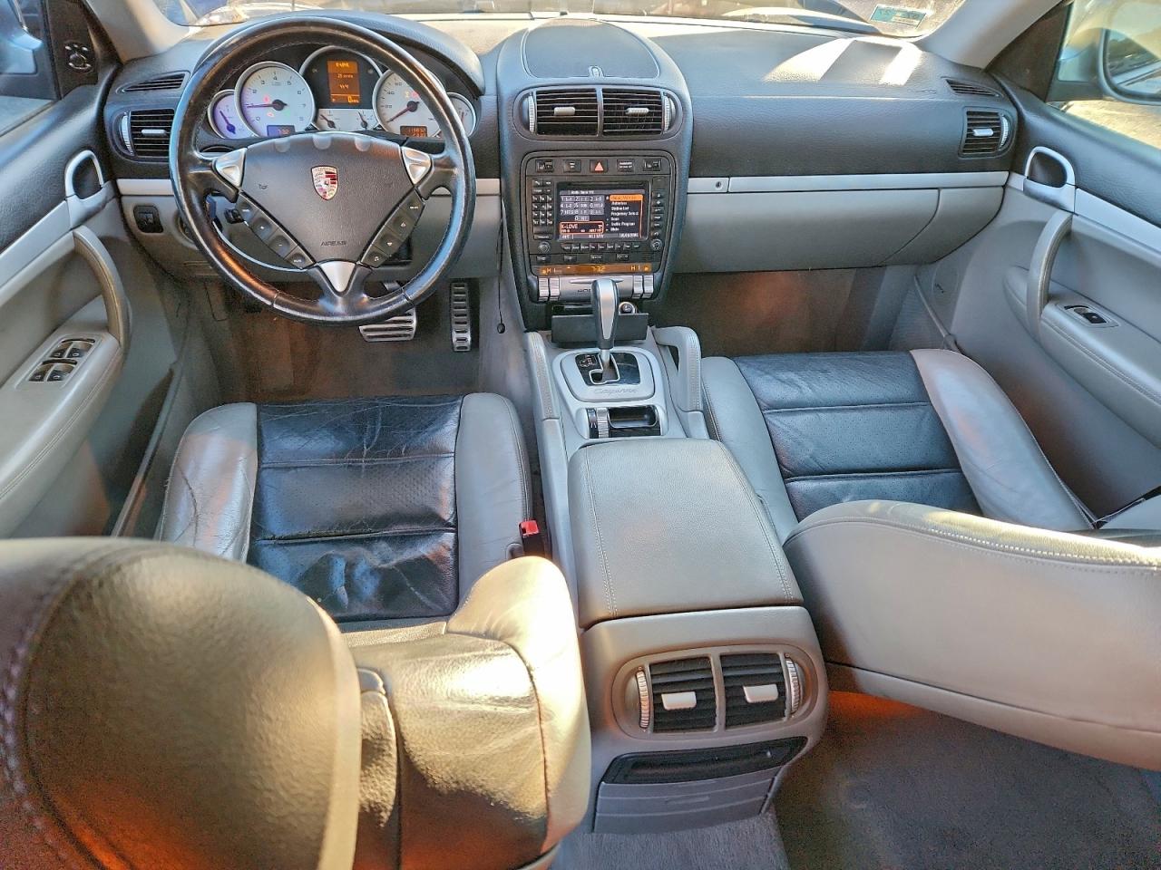 2006 PORSCHE CAYENNE S photo 15