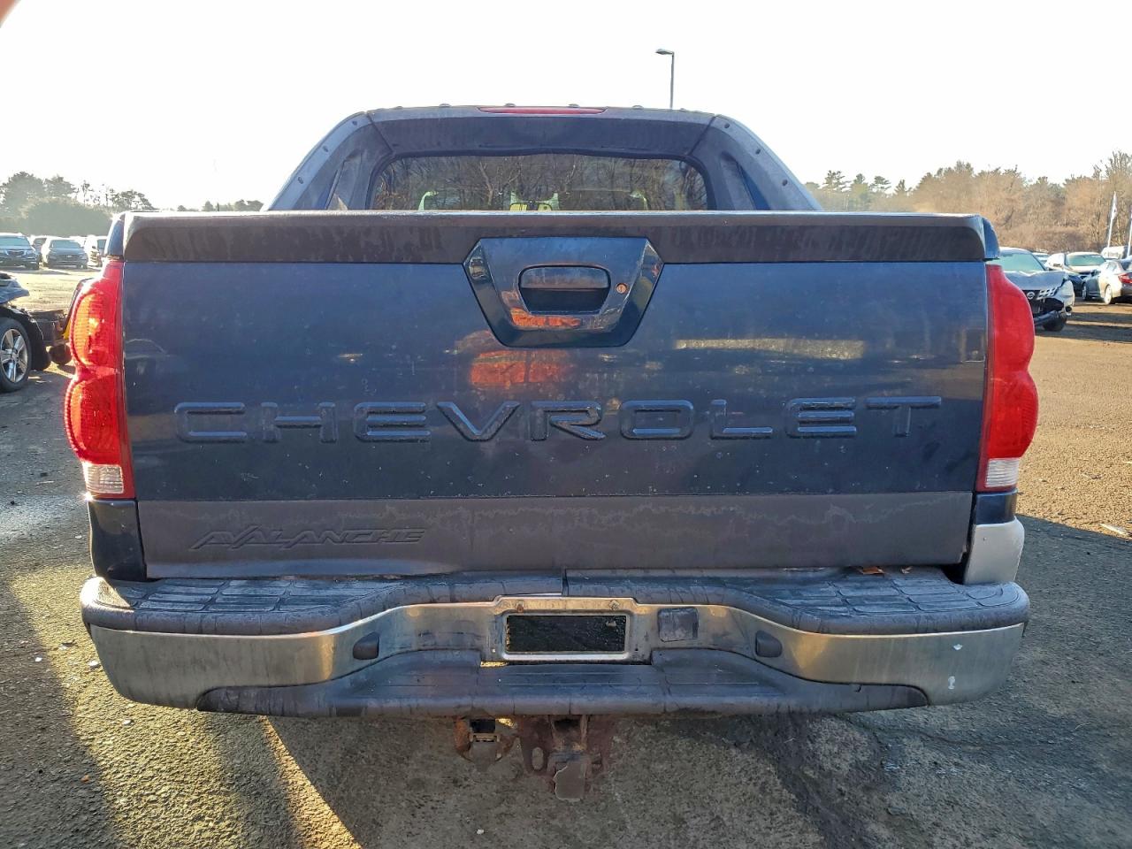 2005 CHEVROLET AVALANCHE K1500 photo 11