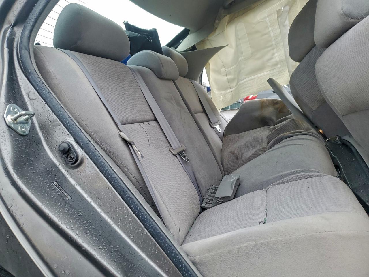 2005 TOYOTA COROLLA CE photo 19