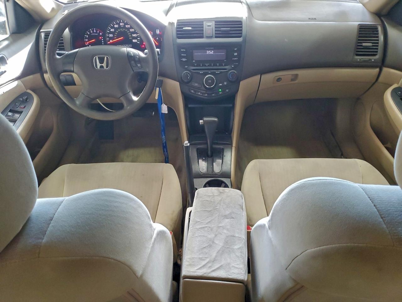 2004 HONDA ACCORD LX photo 15