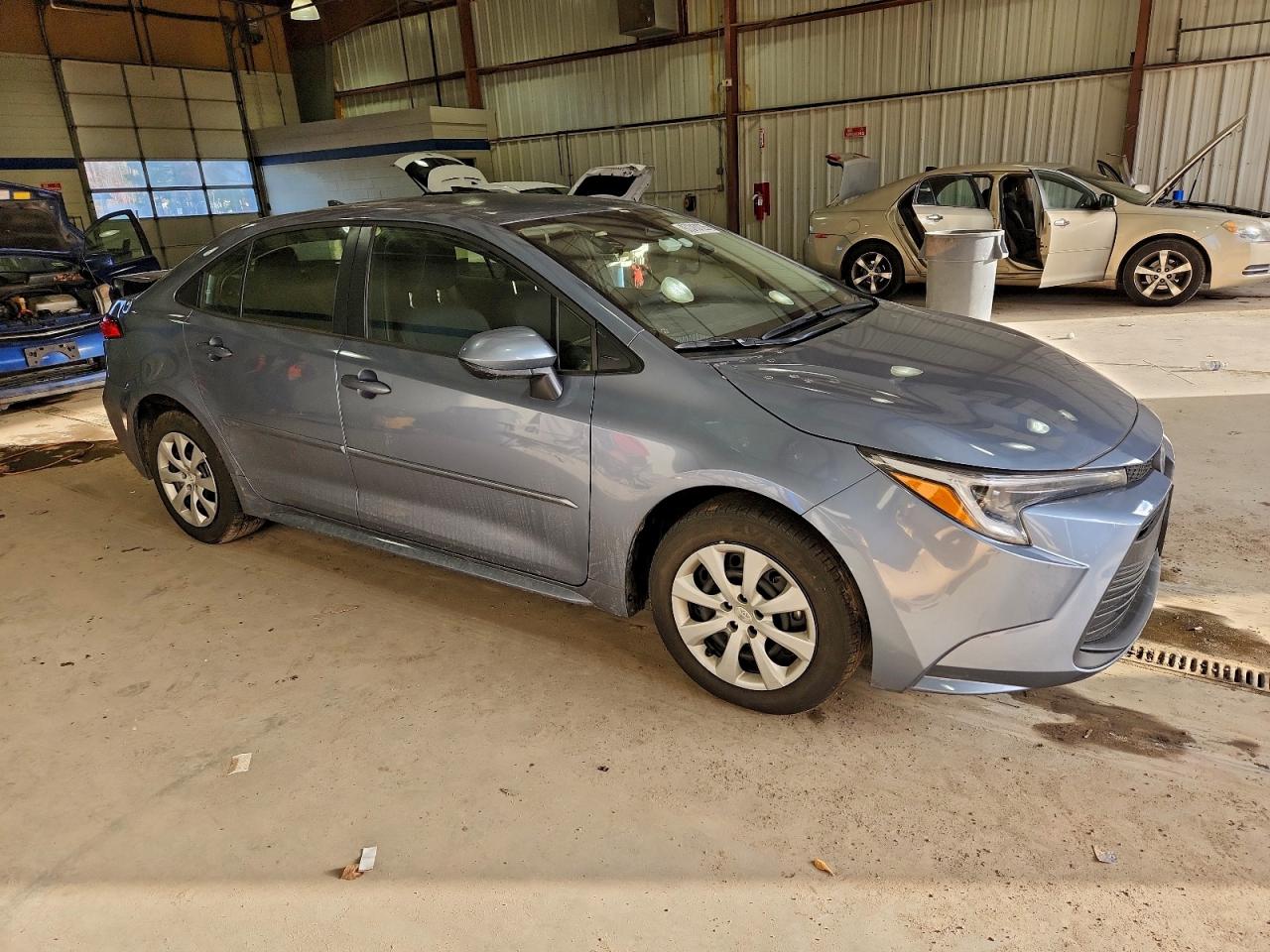 2024 TOYOTA COROLLA photo 7
