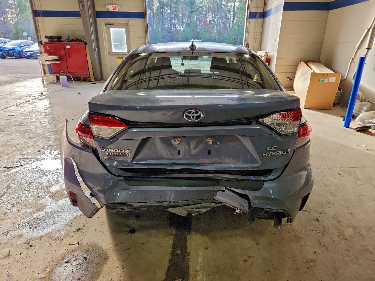 2024 TOYOTA COROLLA photo 11