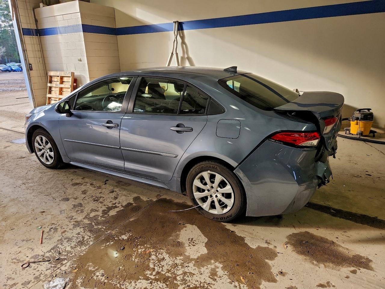2024 TOYOTA COROLLA photo 3