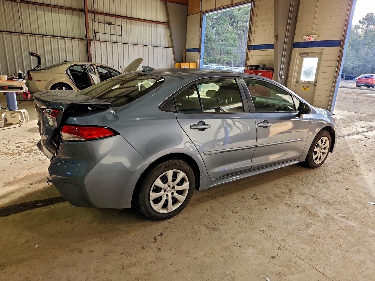 2024 TOYOTA COROLLA photo 5