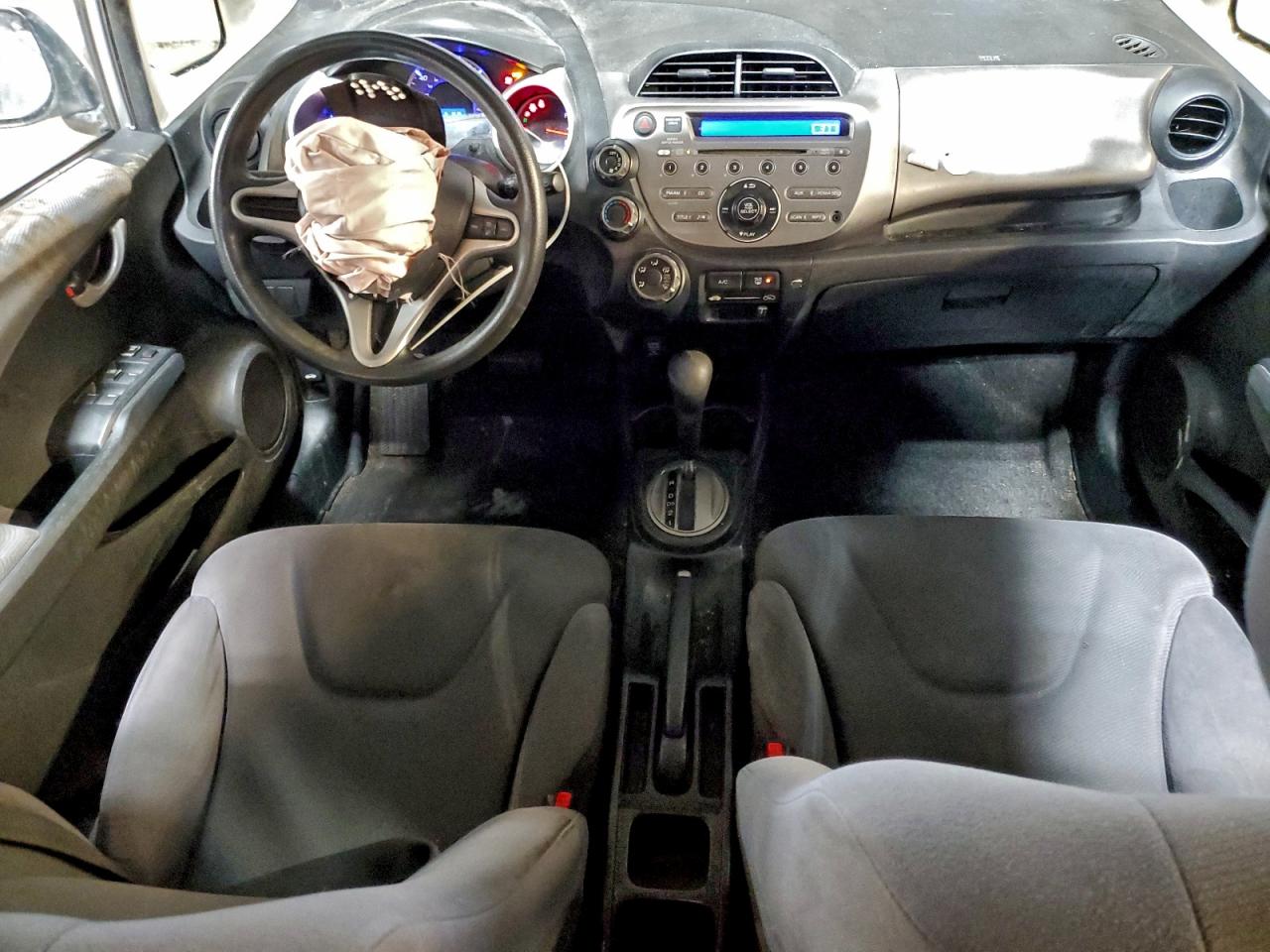 2013 HONDA FIT photo 15