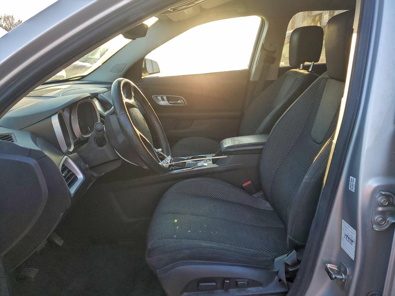 2015 CHEVROLET EQUINOX LT photo 7