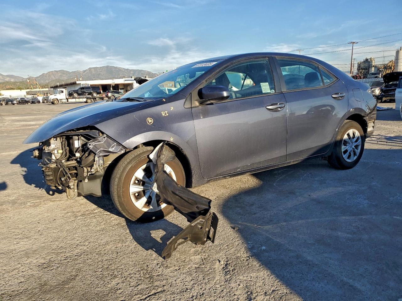 2017 TOYOTA COROLLA