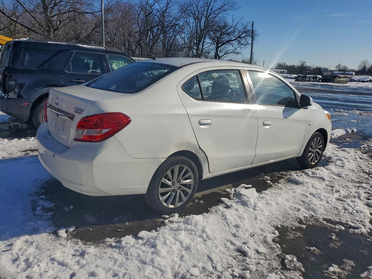 2018 MITSUBISHI MIRAGE G4 ES photo 7