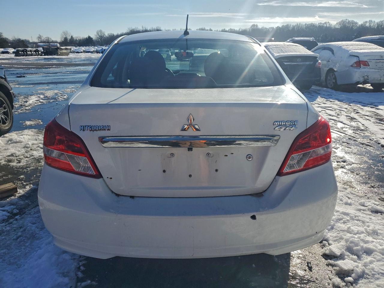 2018 MITSUBISHI MIRAGE G4 ES photo 16